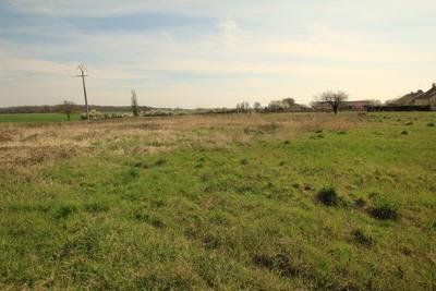 Terrain constructible - 946 m²