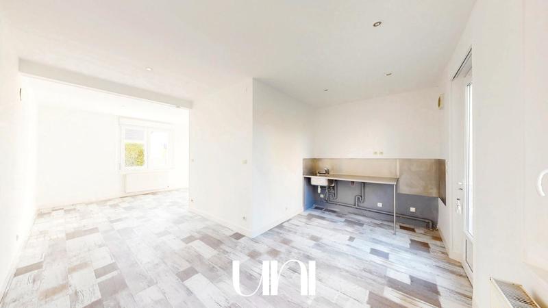 Maison - 77 m² - 4 pièces