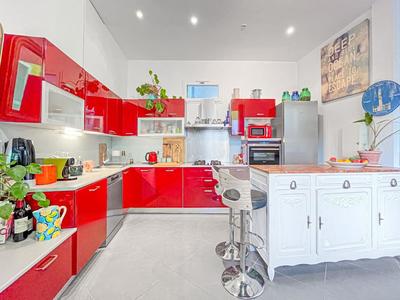 Maison - 126 m² - 5 pièces