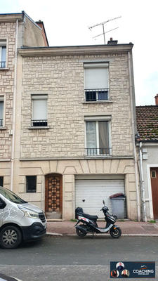 Maison - 93 m² - 4 pièces