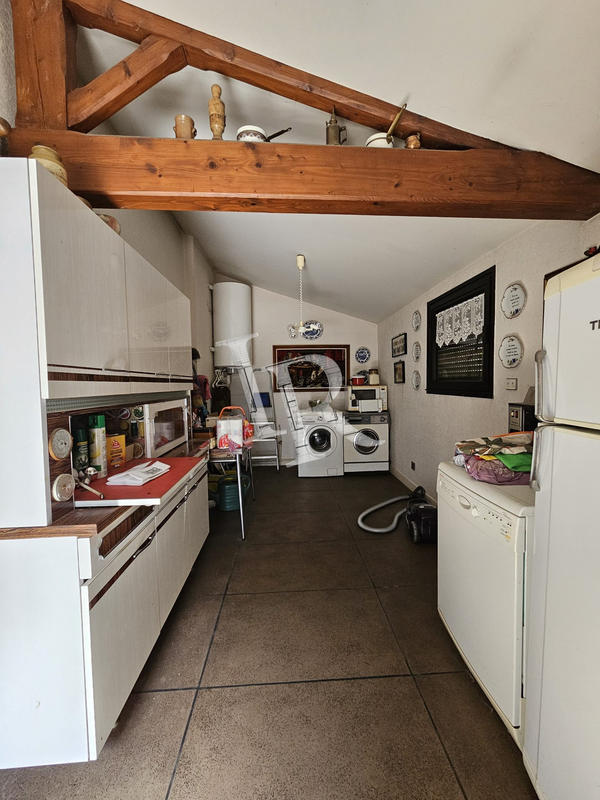 Maison - 286 m² - 8 pièces