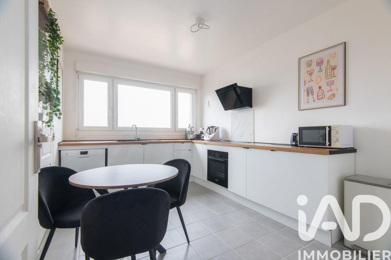 Appartement - 105 m² - 4 pièces