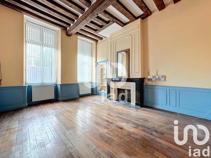 Maison - 238 m² - 8 pièces