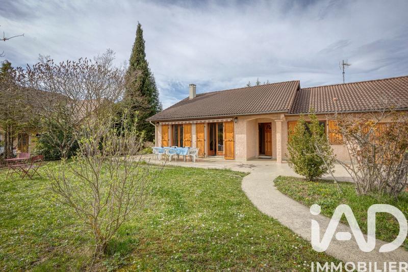 Maison - 98 m² - 4 pièces