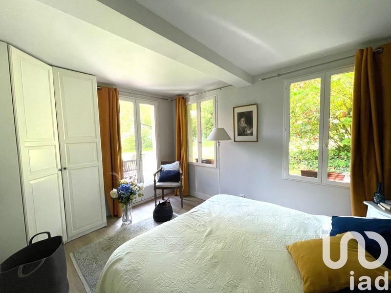 Maison - 145 m² - 8 pièces