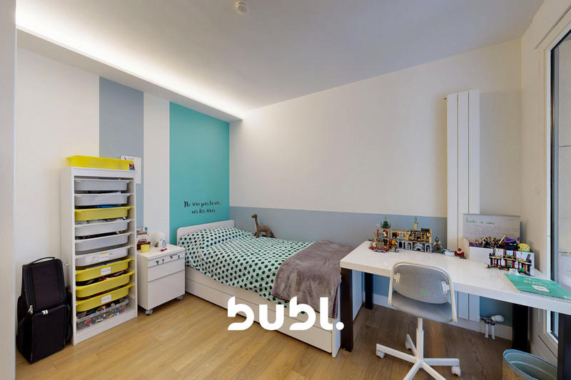 Appartement - 110 m² - 5 pièces