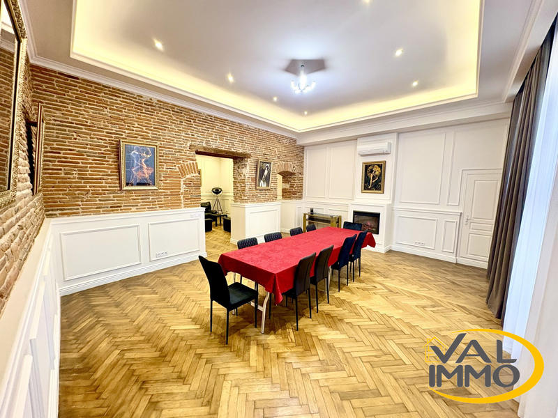 Appartement - 72 m² - 2 pièces