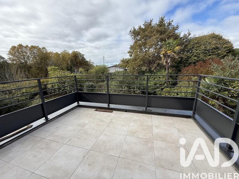 Appartement - 70 m² - 2 pièces