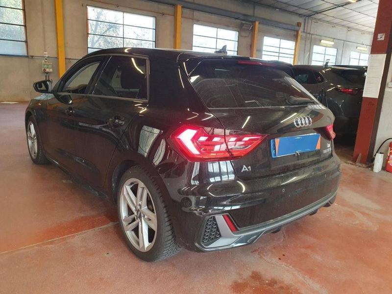 Audi A1 sportback 30 Tfsi 110ch s line s tronic 7