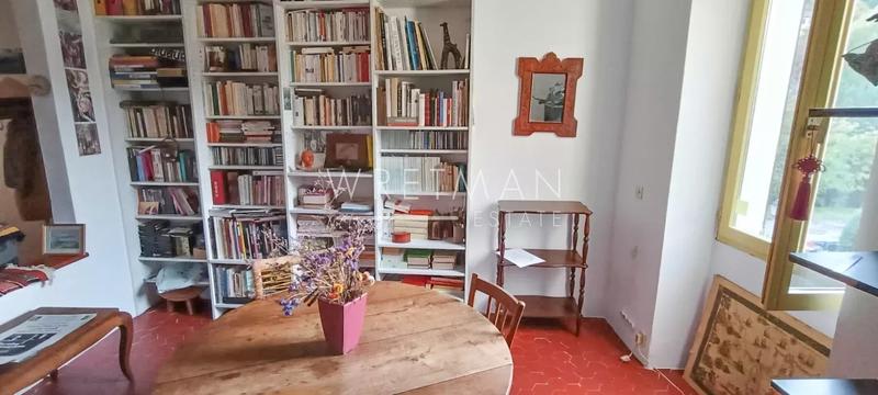 Appartement - 95 m² - 6 pièces