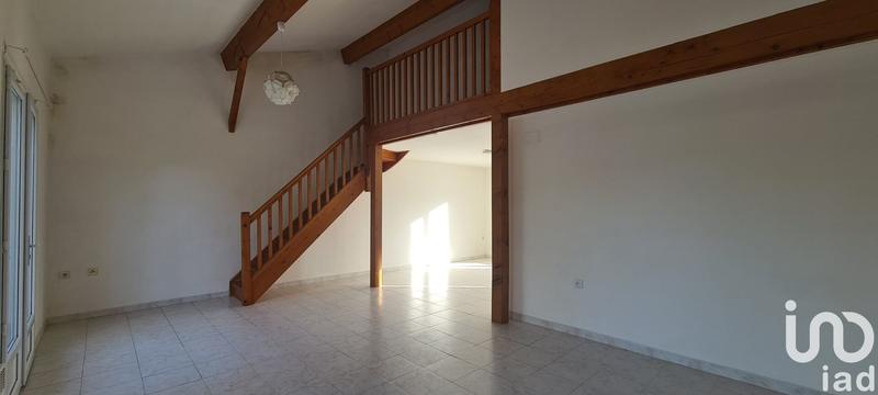 Maison - 230 m² - 3 pièces