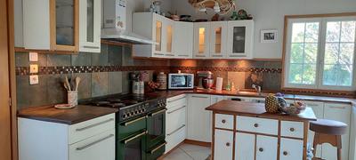 Maison - 140 m² - 5 pièces