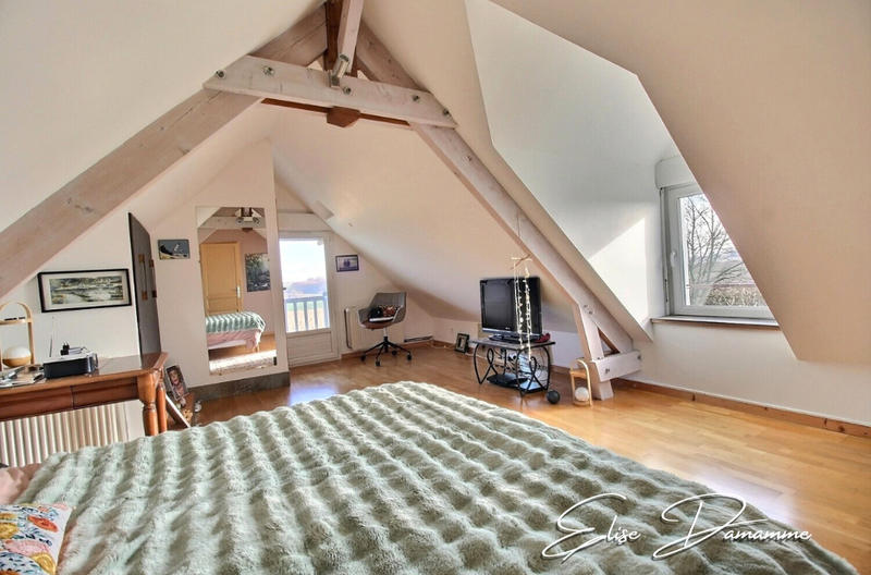 Maison - 158 m² - 6 pièces