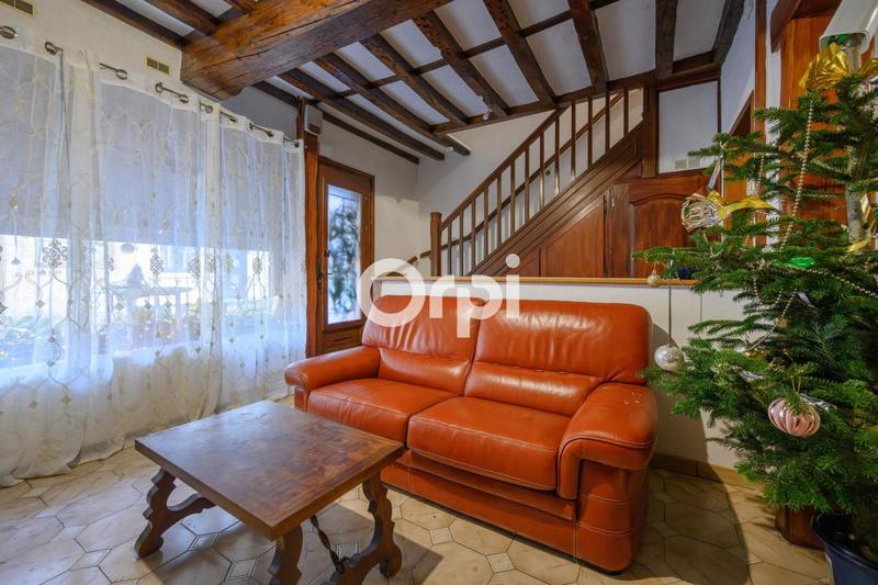 Maison - 123 m² - 6 pièces