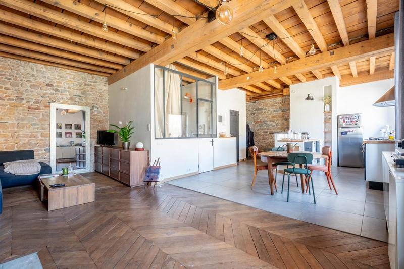 Loft - 56 m² - 2 pièces