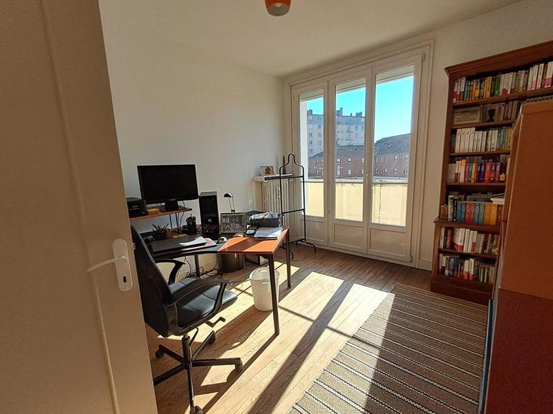 Appartement - 83 m² - 4 pièces