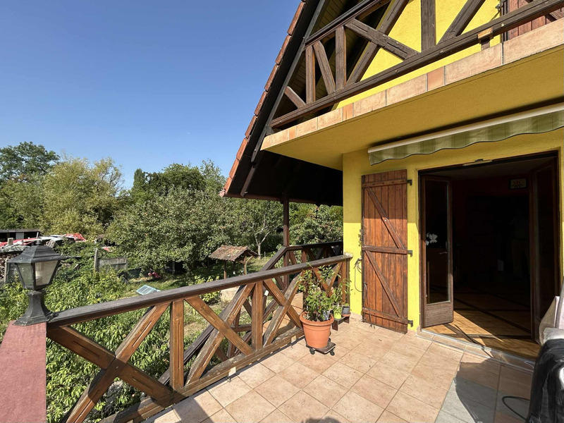 Maison - 110 m² - 5 pièces