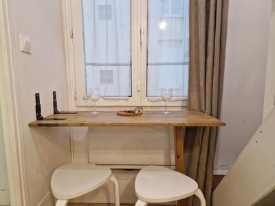 Studio - 14 m² - 1 pièce