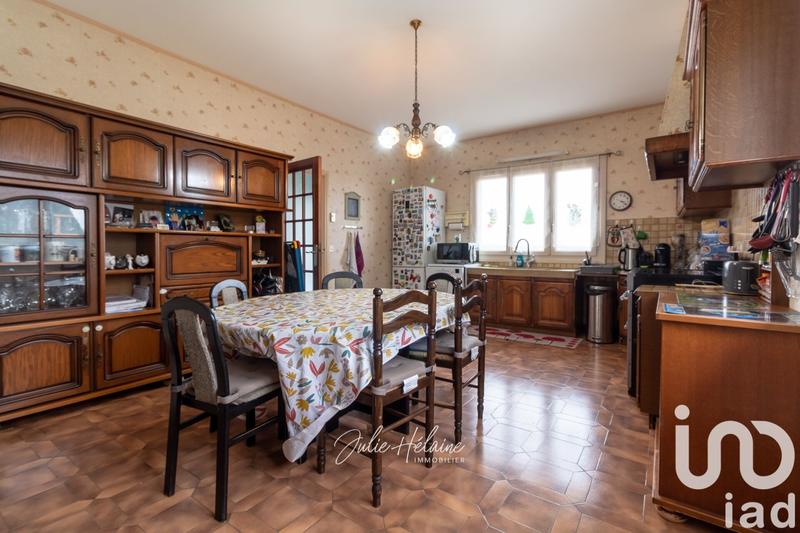 Maison - 196 m² - 8 pièces