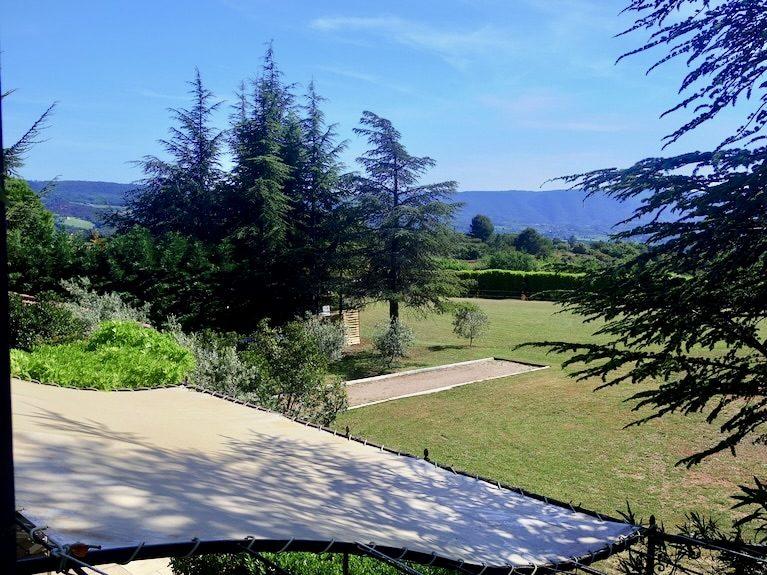 Maison - 335 m² - 12 pièces