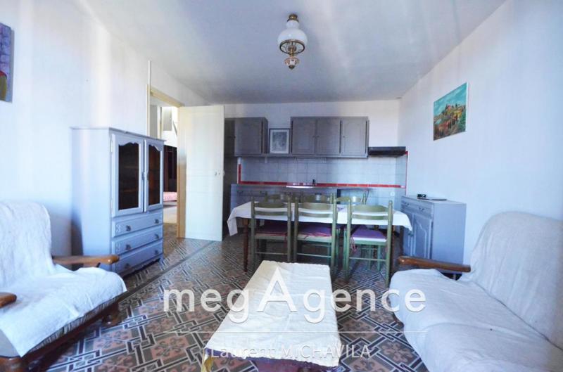 Maison - 247 m² - 14 pièces