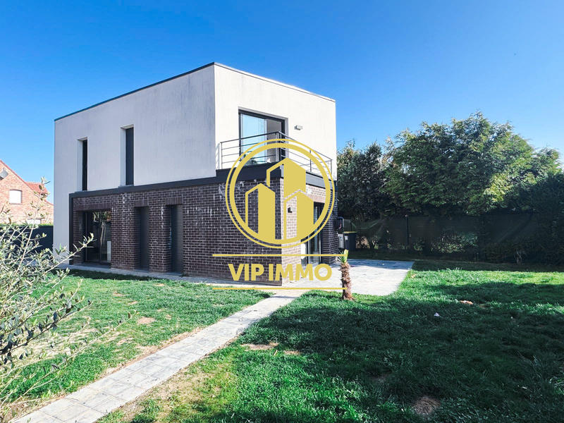 Maison - 120 m² - 7 pièces