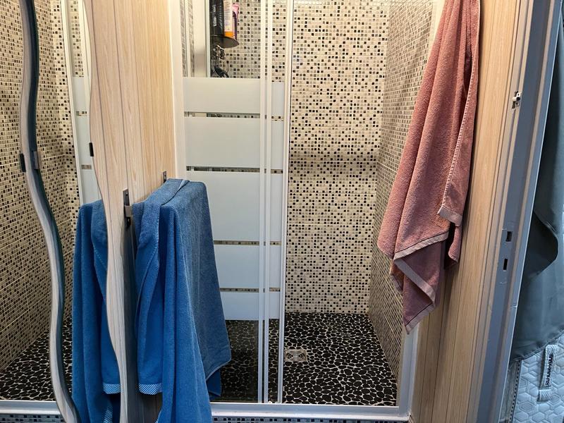 Maison - 331 m² - 10 pièces