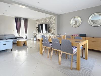 Maison - 160 m² - 7 pièces