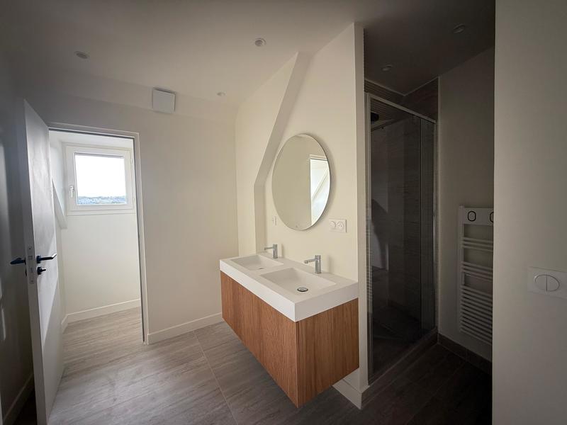 Appartement - 103 m² - 4 pièces