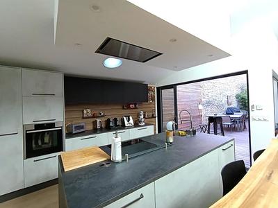 Maison - 174 m² - 5 pièces