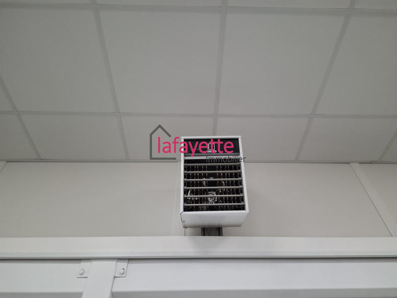 Local d'activités - 740 m²