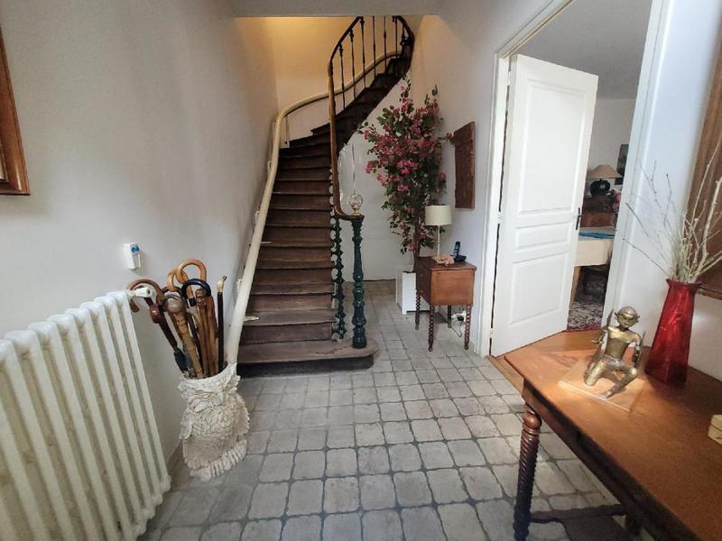 Maison - 170 m² - 8 pièces