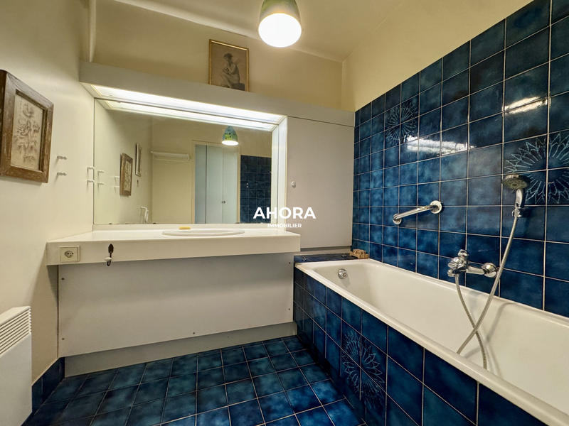 Appartement - 85 m² - 3 pièces