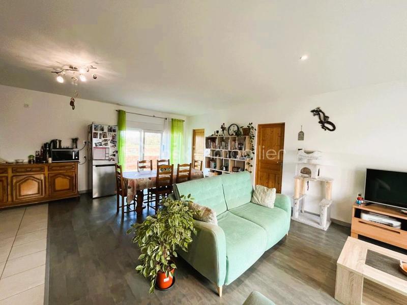 Maison - 137 m² - 6 pièces