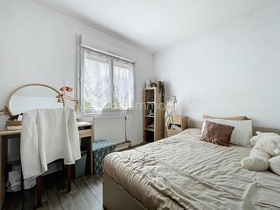 Maison - 79 m² - 5 pièces