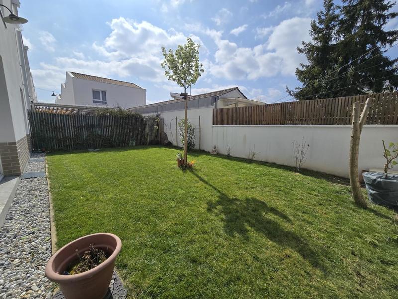 Maison - 101 m² - 5 pièces