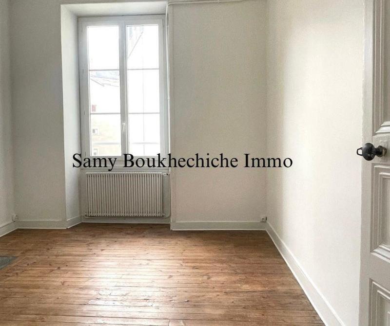 Appartement - 93 m² - 5 pièces