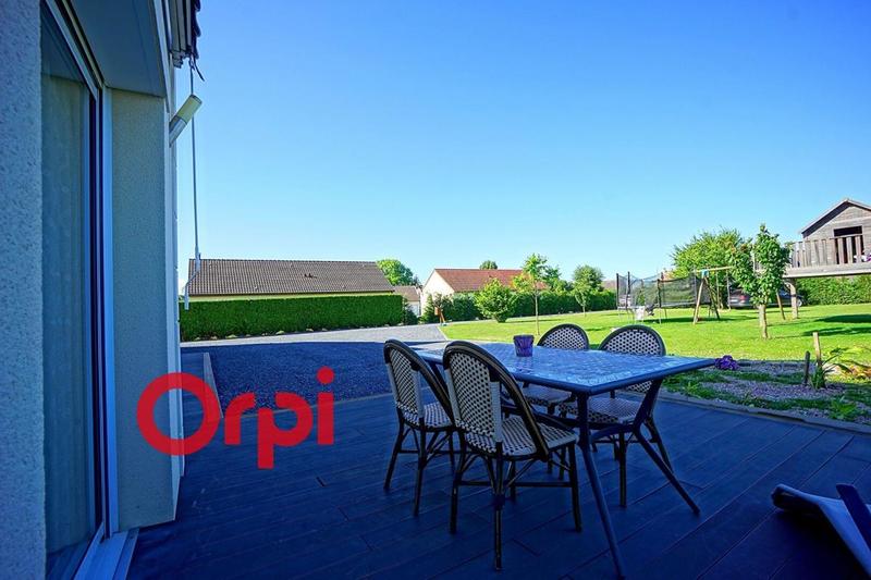 Maison - 180 m² - 6 pièces