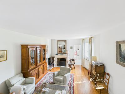 Maison - 170 m² - 7 pièces