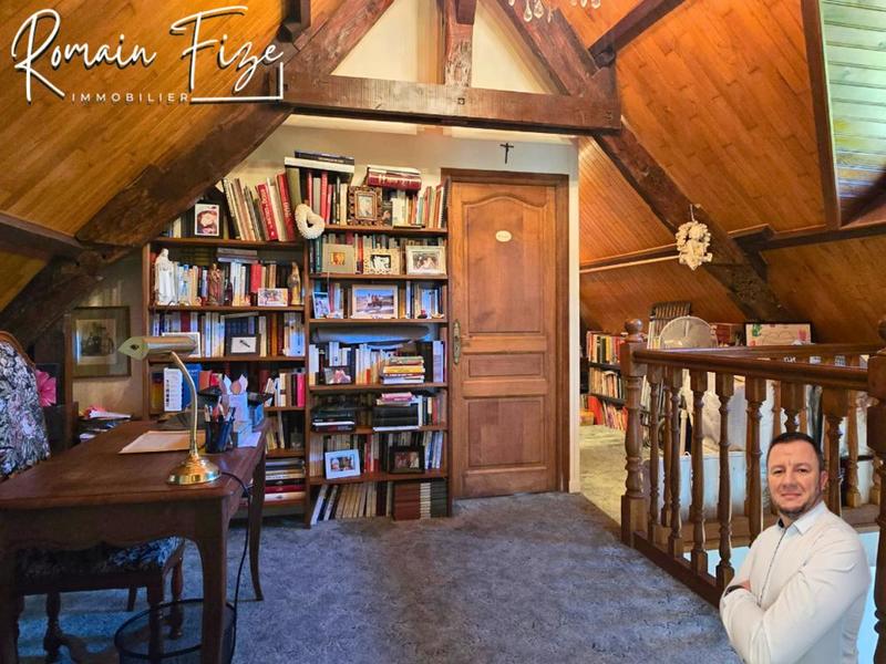 Maison - 277 m² - 4 pièces