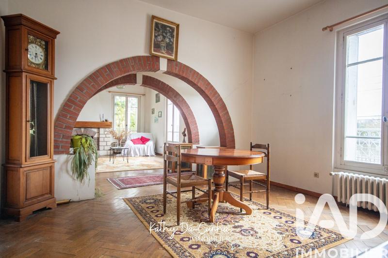 Maison de maîtres - 246 m² - 10 pièces