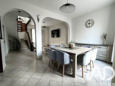 Maison de village - 138 m² - 6 pièces