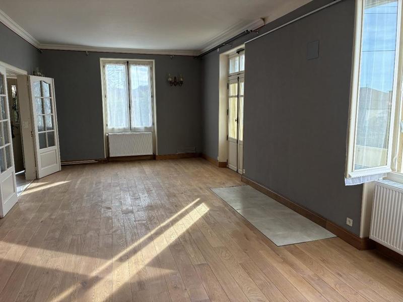 Maison de ville - 150 m² - 8 pièces