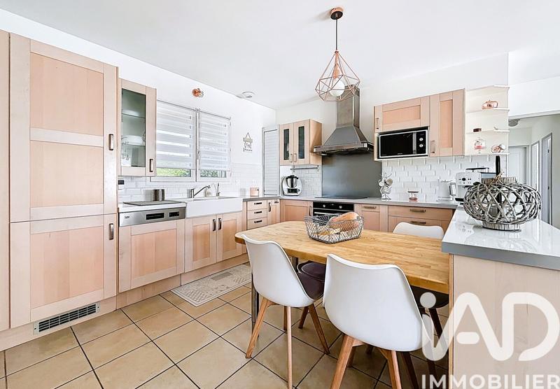 Maison - 105 m² - 5 pièces