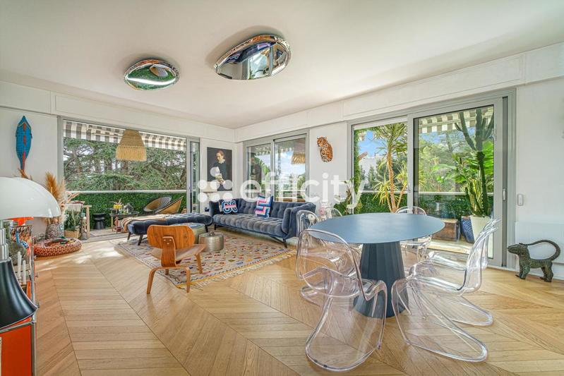 Appartement - 110 m² - 3 pièces