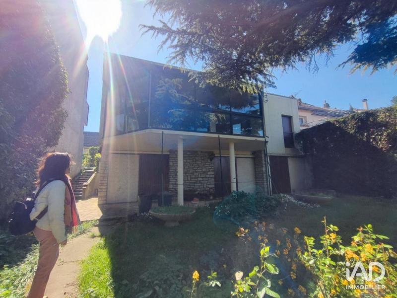 Maison - 148 m² - 5 pièces