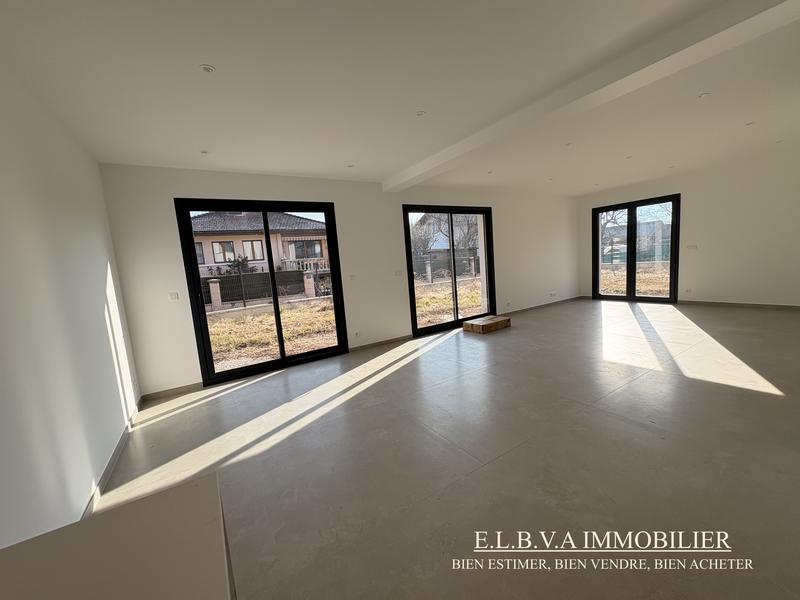 Maison contemporaine - 130 m² - 4 pièces