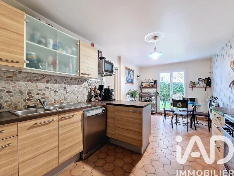 Maison - 151 m² - 6 pièces