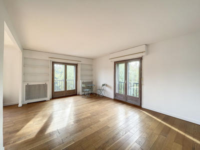 Appartement - 134 m² - 6 pièces