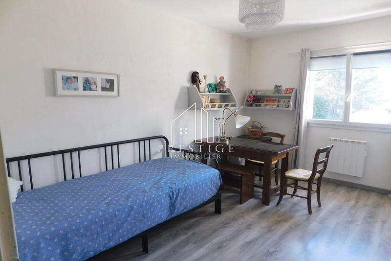 Maison - 185 m² - 5 pièces